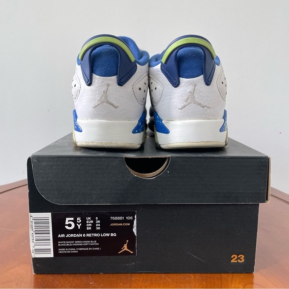 Air Jordan Kids 6 Retro Low BG Sneakers | US 5.5 - Picture 1 of 7